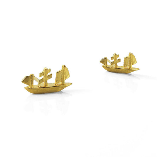Ship stud Earrings