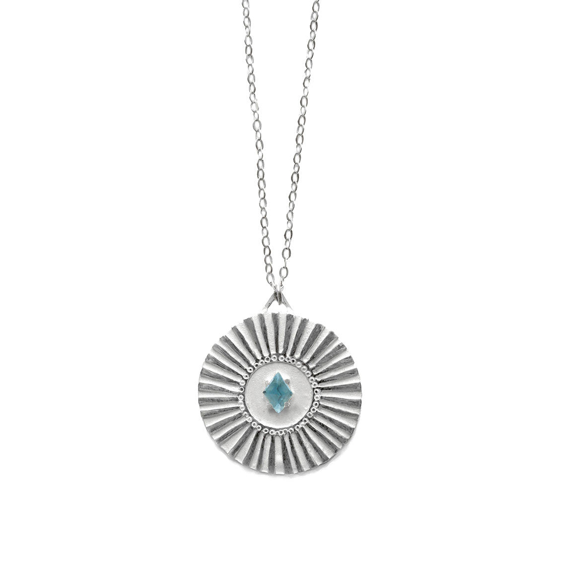 サンバーストネックレス